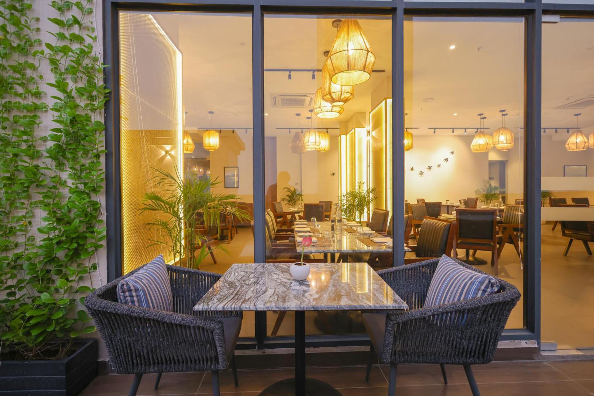 Rhythm Gurugram Hotel & Suites, Sohna Road 古尔冈 外观 照片